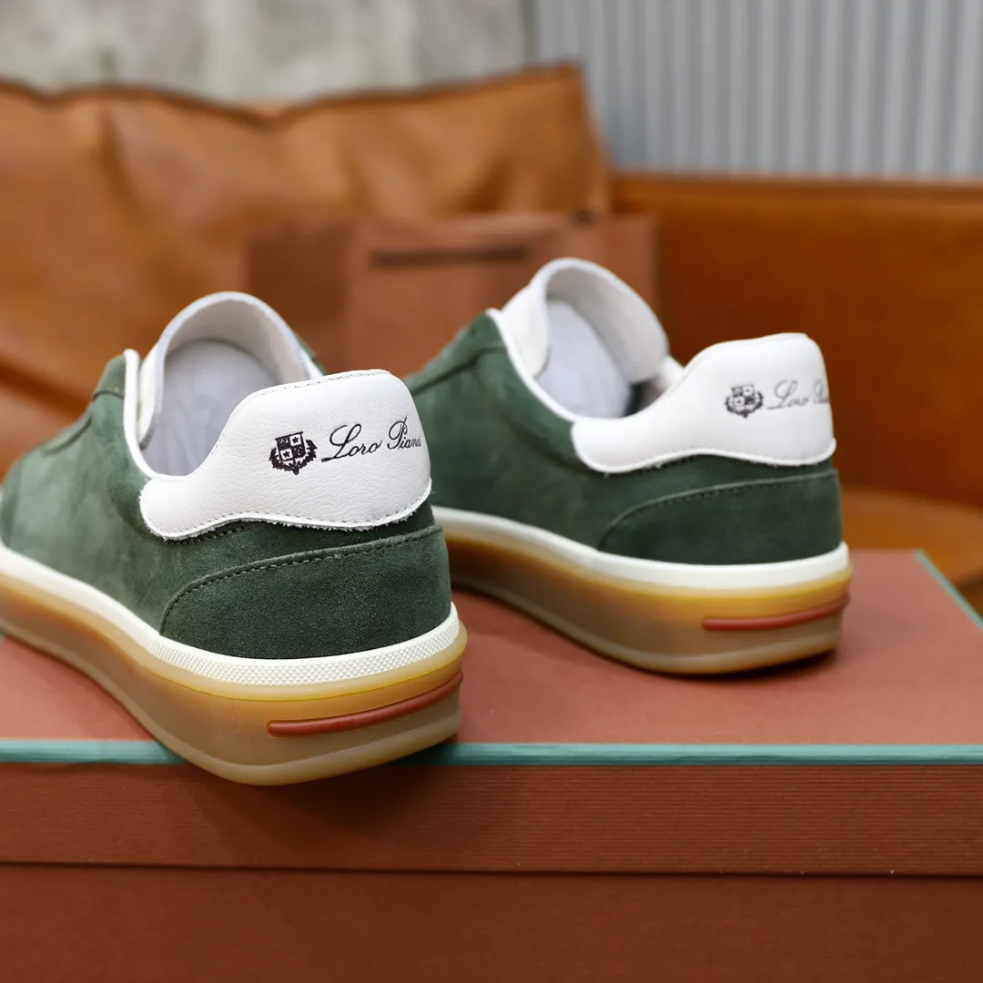 Men's Men's Shoes💰540💰••New Products•• LoroPian*_Noyo-Pianya New men's casual moral training sneakers, LP lace-up casual shoes!  Made of original imported soft cowhide and suede fabric, it highlights the sporty style. The heel is decorated with logo embossing and the original molding. The raw rubber translucent sole combined with the color welt adds a sense of modernity to the shoe. The shoe is overall refreshing and easy to match with style. It has a full cowhide lining for the feet. The original box packaging at the counter comes with wooden balls and a dust bag! Size: 38-44 (.45 customized)